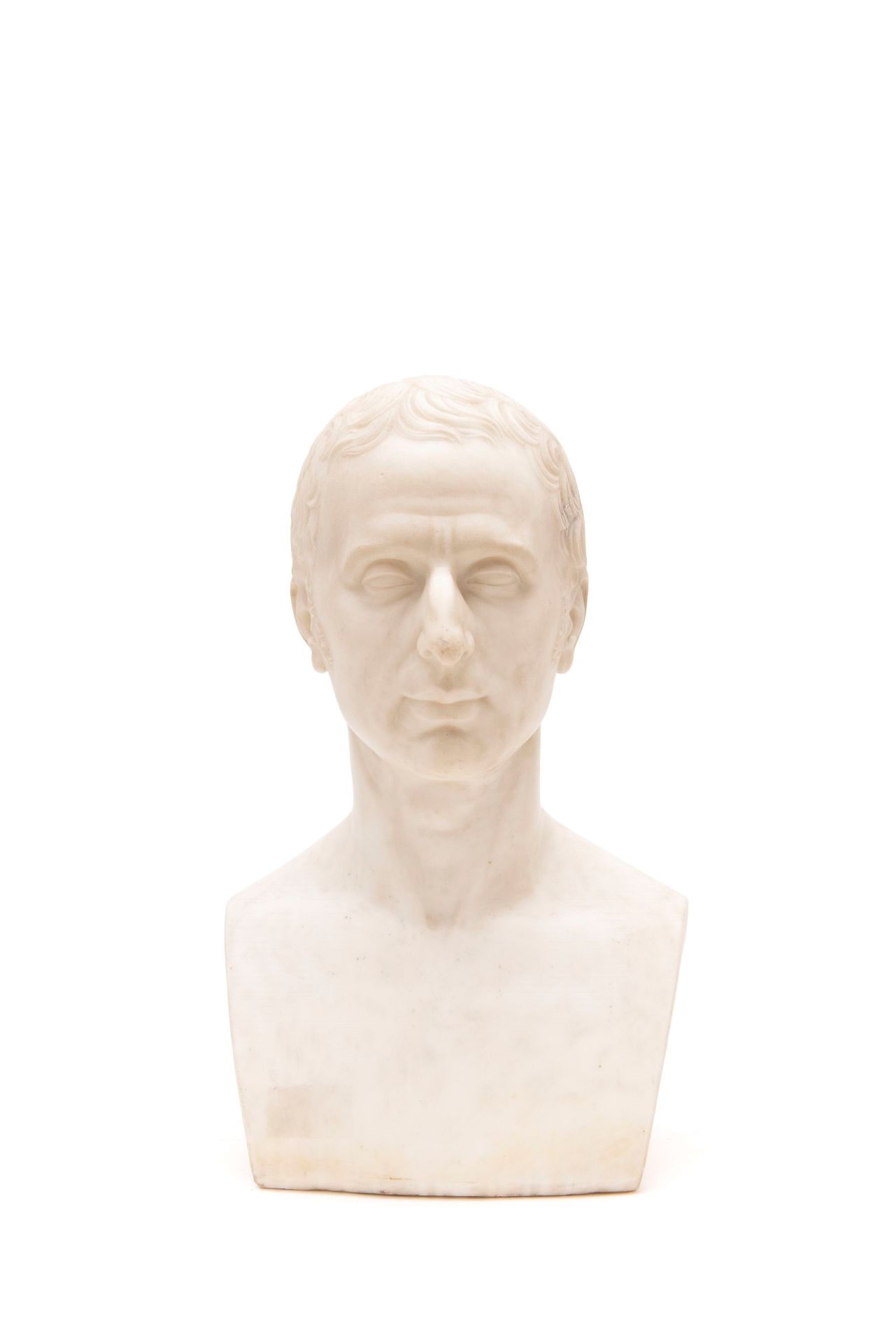 MARBLE BUST DEPICTING A VIRILE FACE, Italian School, 18th / 19th century