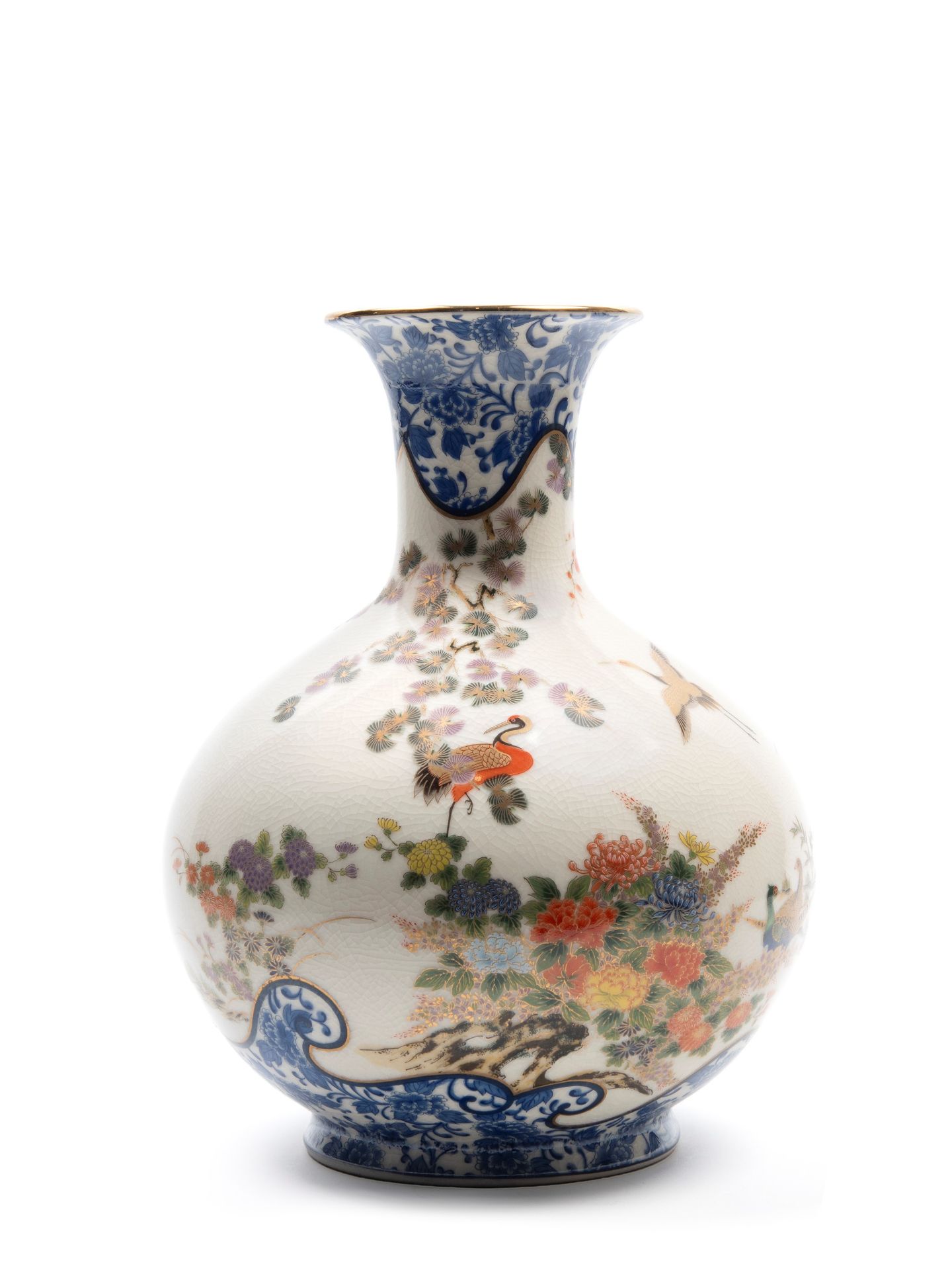 A POLYCHROME PORCELAIN VASE, Japan, 20th century - Bild 2 aus 3