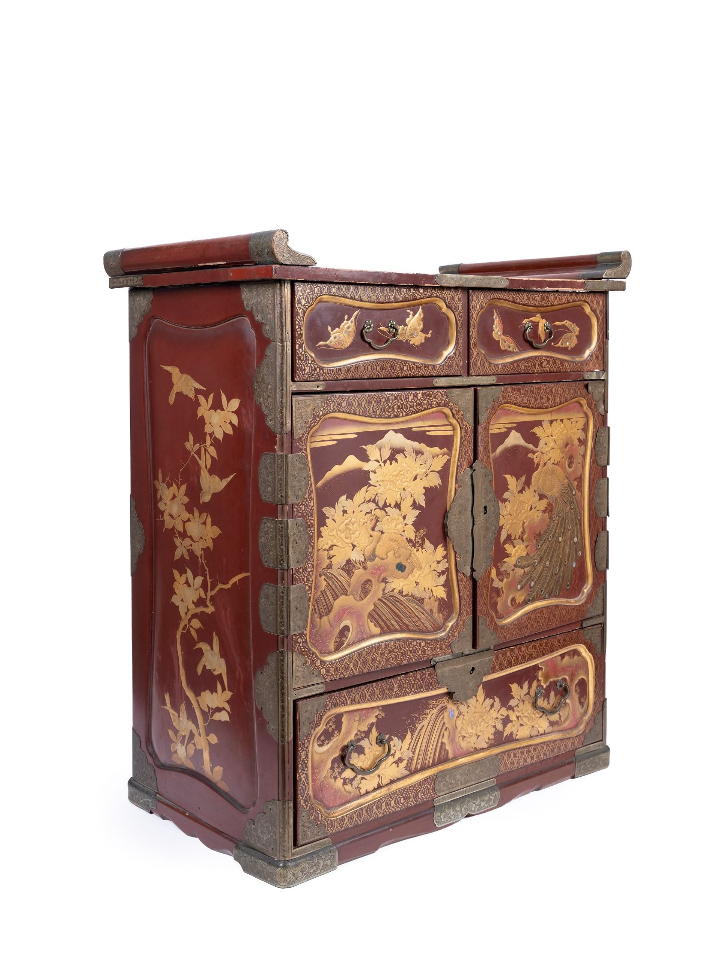 A LACQUERED CABINET, Japan, Meiji period (1868-1912) - Bild 4 aus 6