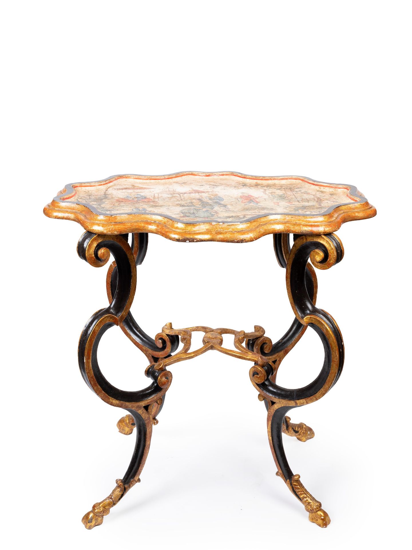 A LACQUERED CHINOISERIE CENTER TABLE, Piedmont, 18th century