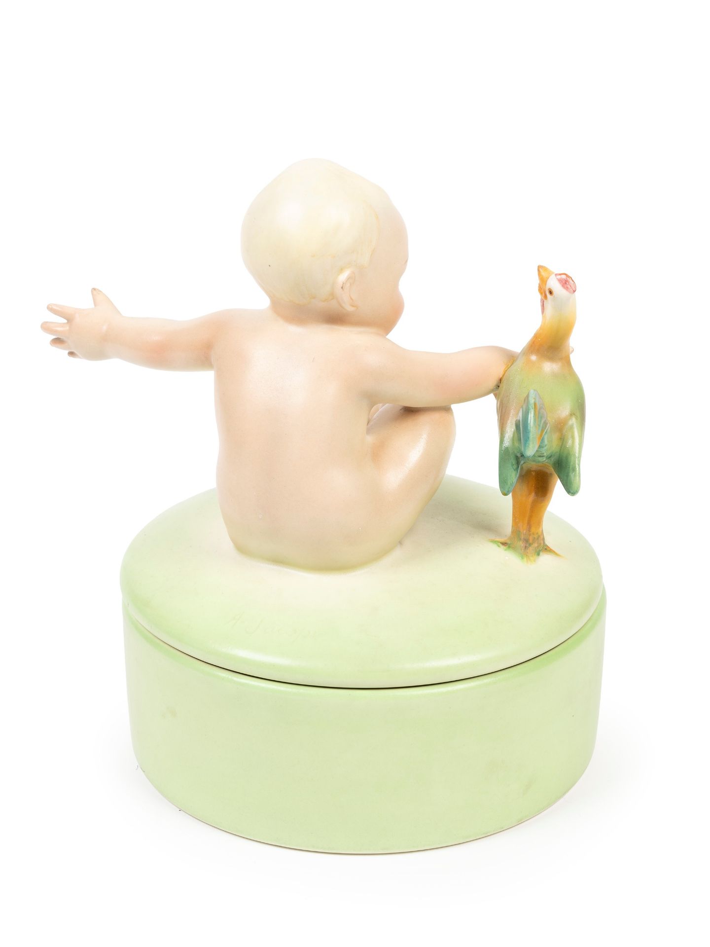 POLYCHROME EARTHENWARE BOX WITH CHILD AND ROOSTER, Turin, c. 1935 - Bild 2 aus 3