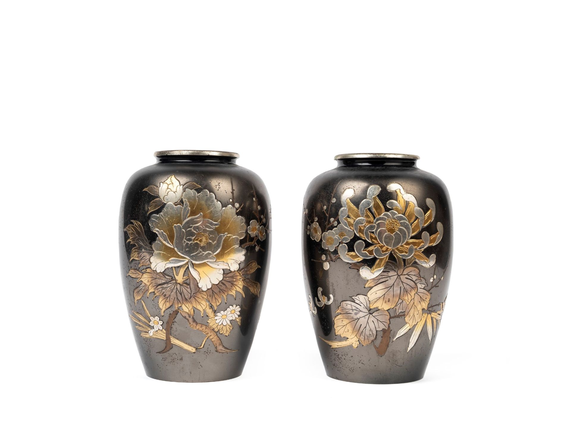 PAIR OF BRONZE VASES, Japan, 20th century