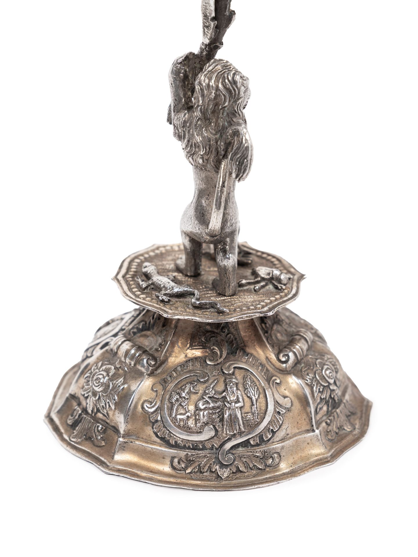 A PAIR OF JEWISH SILVER CANDELSTICKS, Austro-Hungarian Empire, early 19th century - Bild 7 aus 10