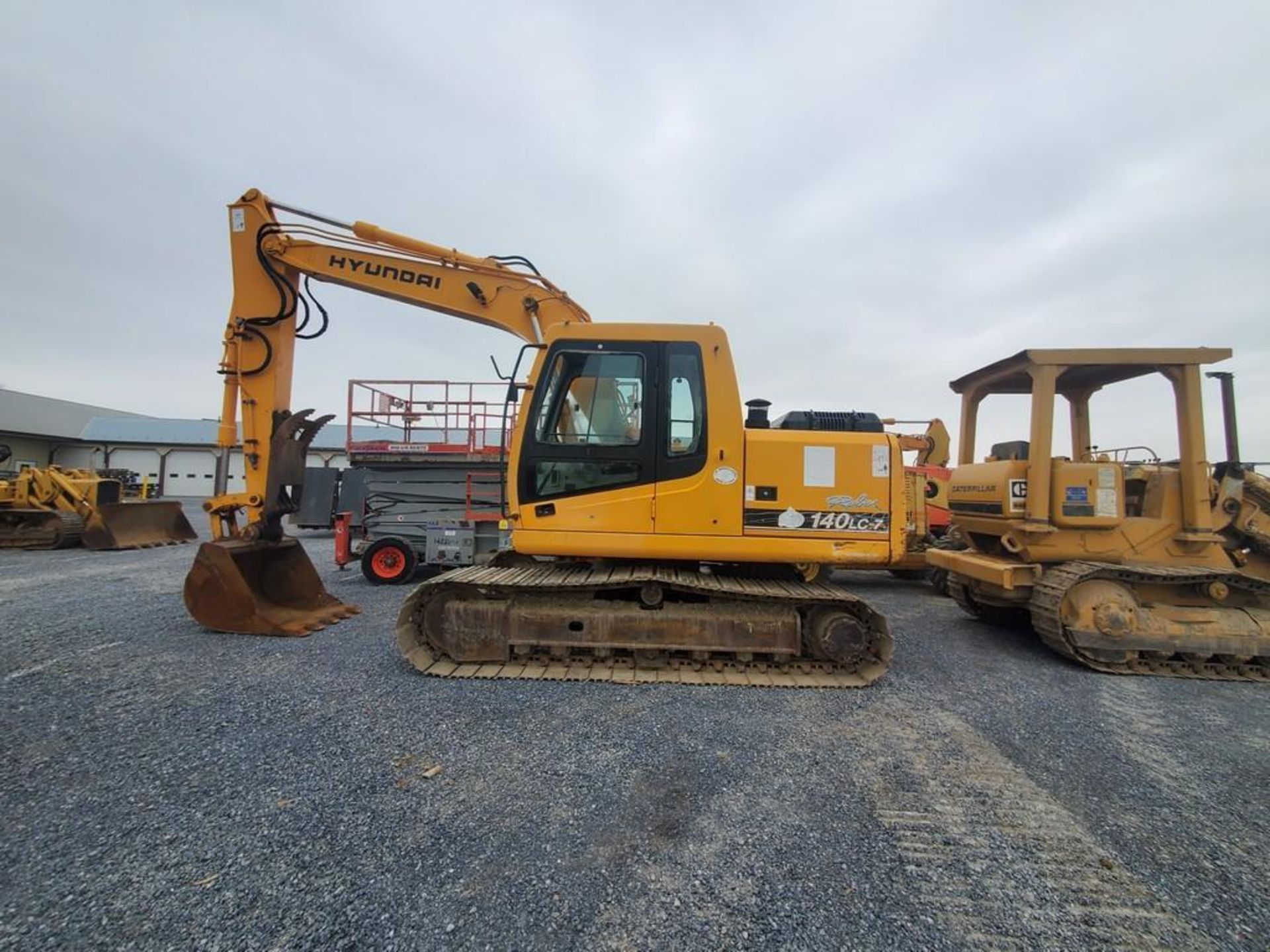 Hyundai 140LC7 Excavator 'Ride & Drive' - Image 8 of 16