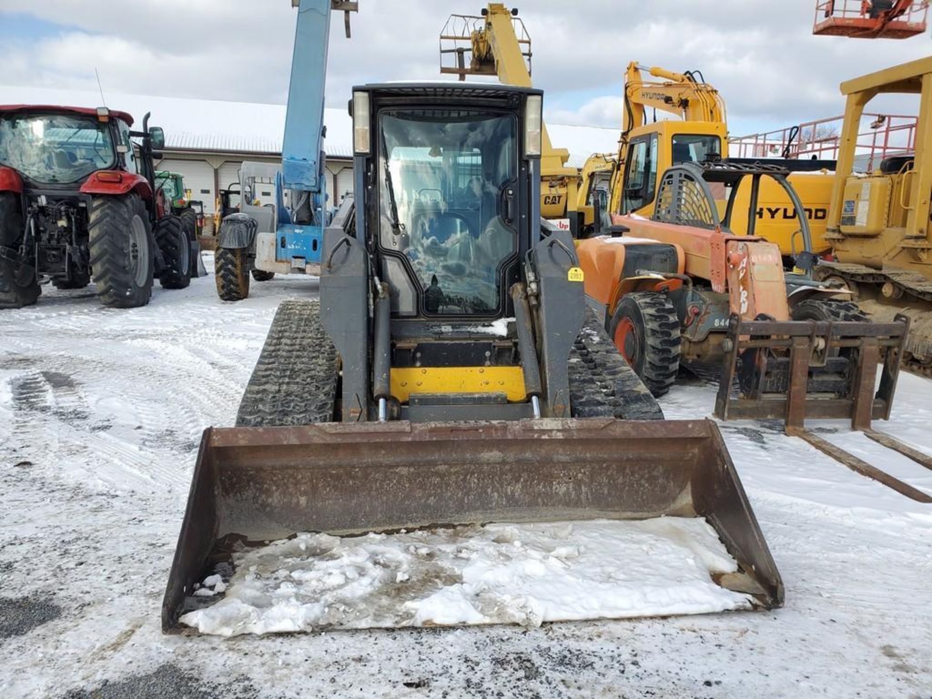 2007 New Holland C190 Skid Steer 'Ride & Drive' - Image 2 of 15