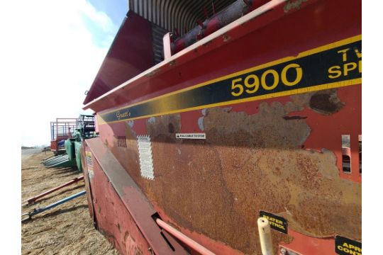 Gruett's 5900 Forage Wagon - Image 29 of 33