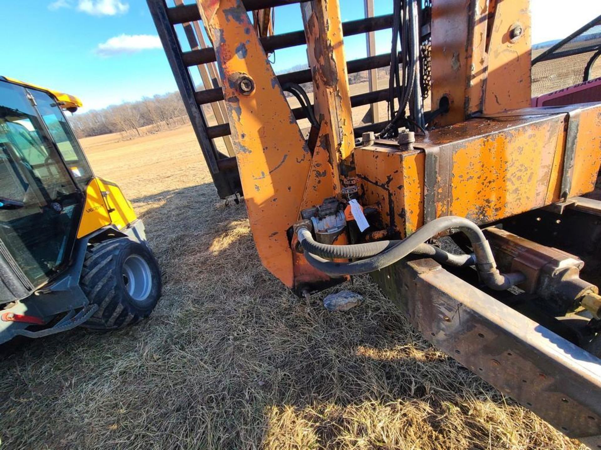 Log Trailer 'WORKS, THIS UNIT HAS PROBLEMS, All of its problems may or may not be disclosed, you are - Image 7 of 30