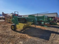 John Deere 327 Small Square Baler 'Manual In Toolbox'