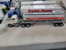 Winross Truck With Tank Trailer