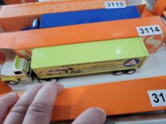 Winross Truck With Van Trailer