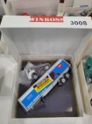 Winross Truck With Van Trailer