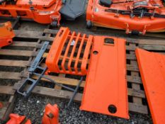 Kubota Hood And Grill Set 'NEW'