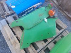 John Deere Fender Set