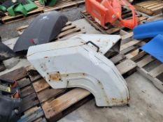 Ford New Holland Fender Set