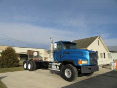 2001 Mack CL713 Cab & Chassis