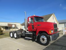 2007 Mack CHN613 Day Cab Road Tractor