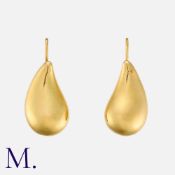 TIFFANY & Co. A Pair of Teardrop Earrings in 18K yellow gold with shepherd crook tops for pierced