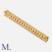A Retro Tank Bracelet in 18K yellow gold with pleasant track design. French import mark; tests