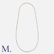 A Grain-Link Chain in rose gold with C-clasp fastening stamped '9ct' indicating 9ct gold. Size: 71.
