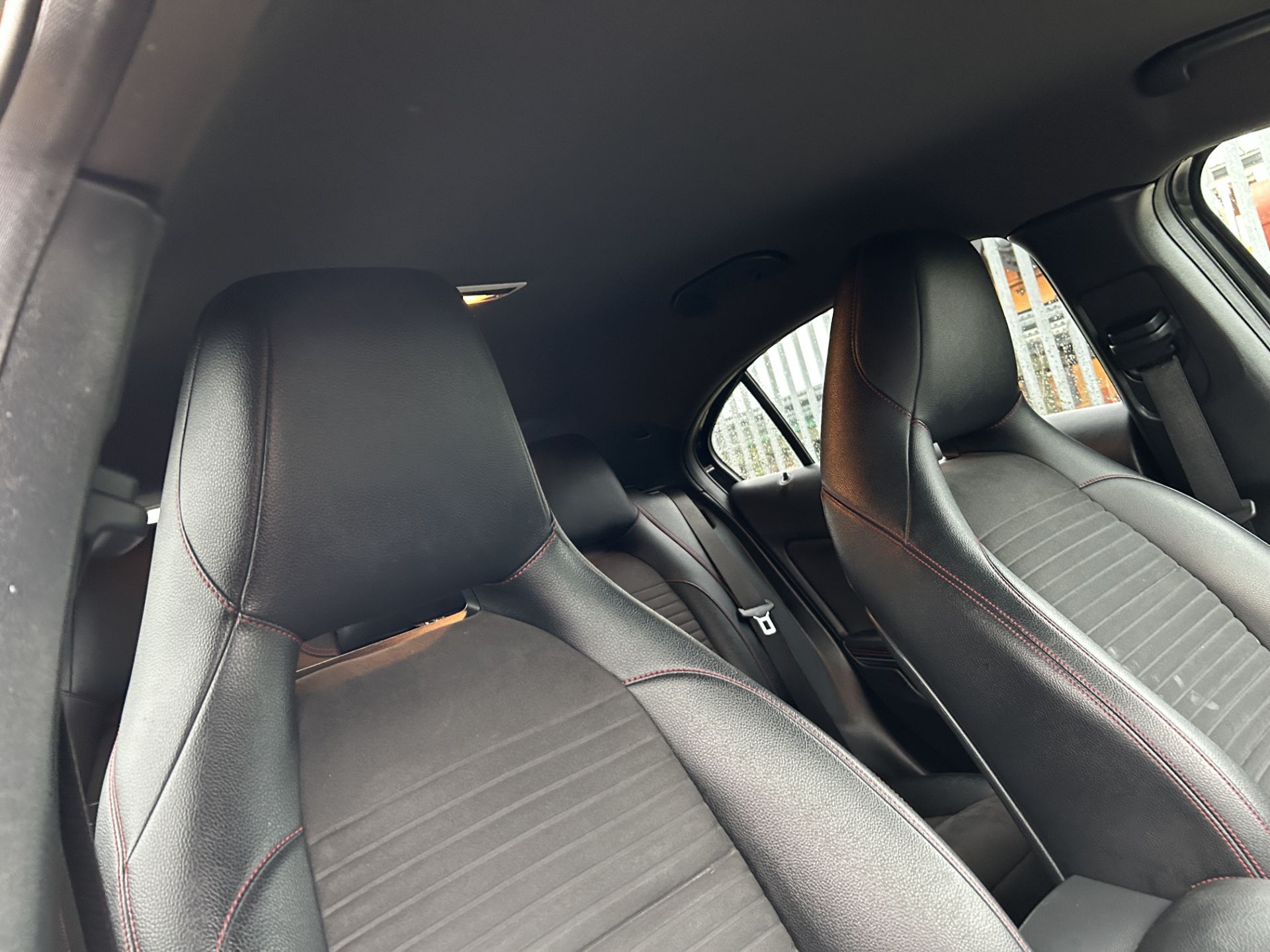 MERCEDES A-CLASS A200 D 2.1 AMG LINE 7G-DCT AUTOMATIC * (66 REG) EURO 6 ULEZ COMPLIANT !!! - Image 15 of 22