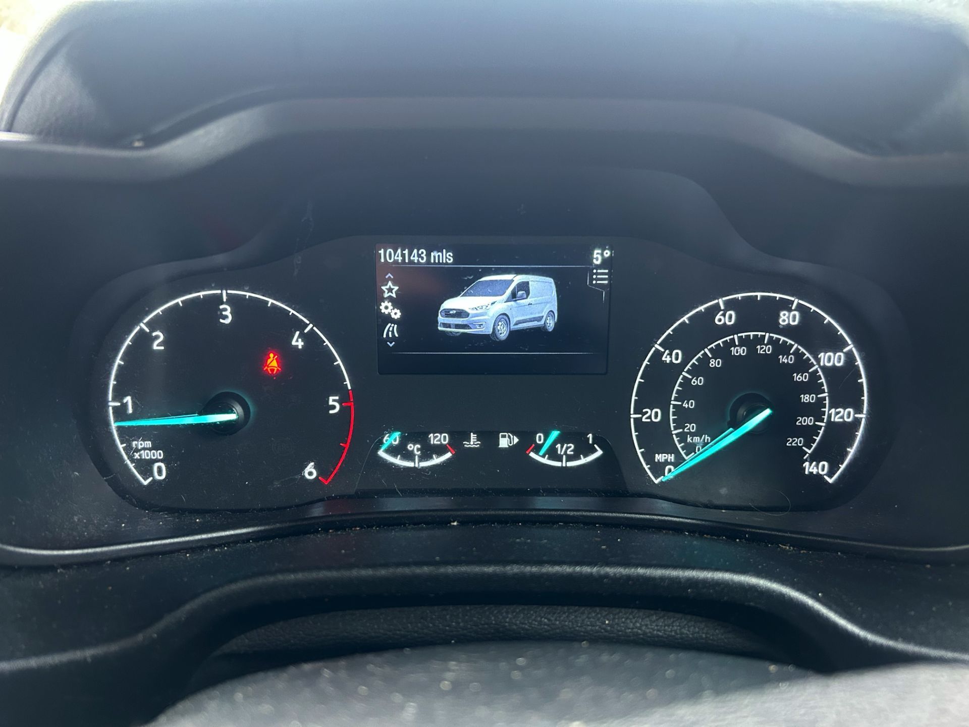 FORD TRANSIT CONNECT 1.5 EBL 120 210 L2 LEADER (69 REG) 1 OWNER FROM NEW !! ( AIR CON ) - Image 13 of 15