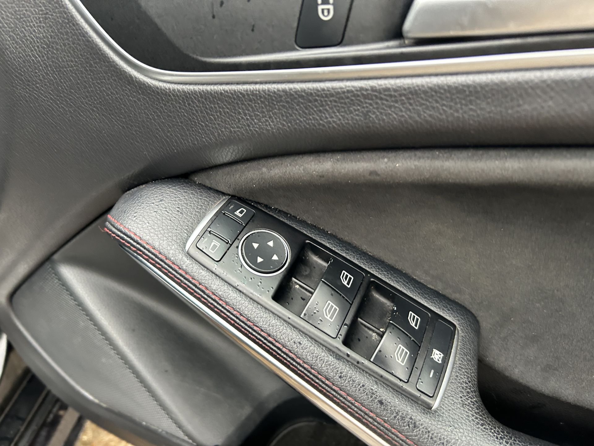 MERCEDES A-CLASS A200 D 2.1 AMG LINE 7G-DCT AUTOMATIC * (66 REG) EURO 6 ULEZ COMPLIANT !!! - Image 13 of 22