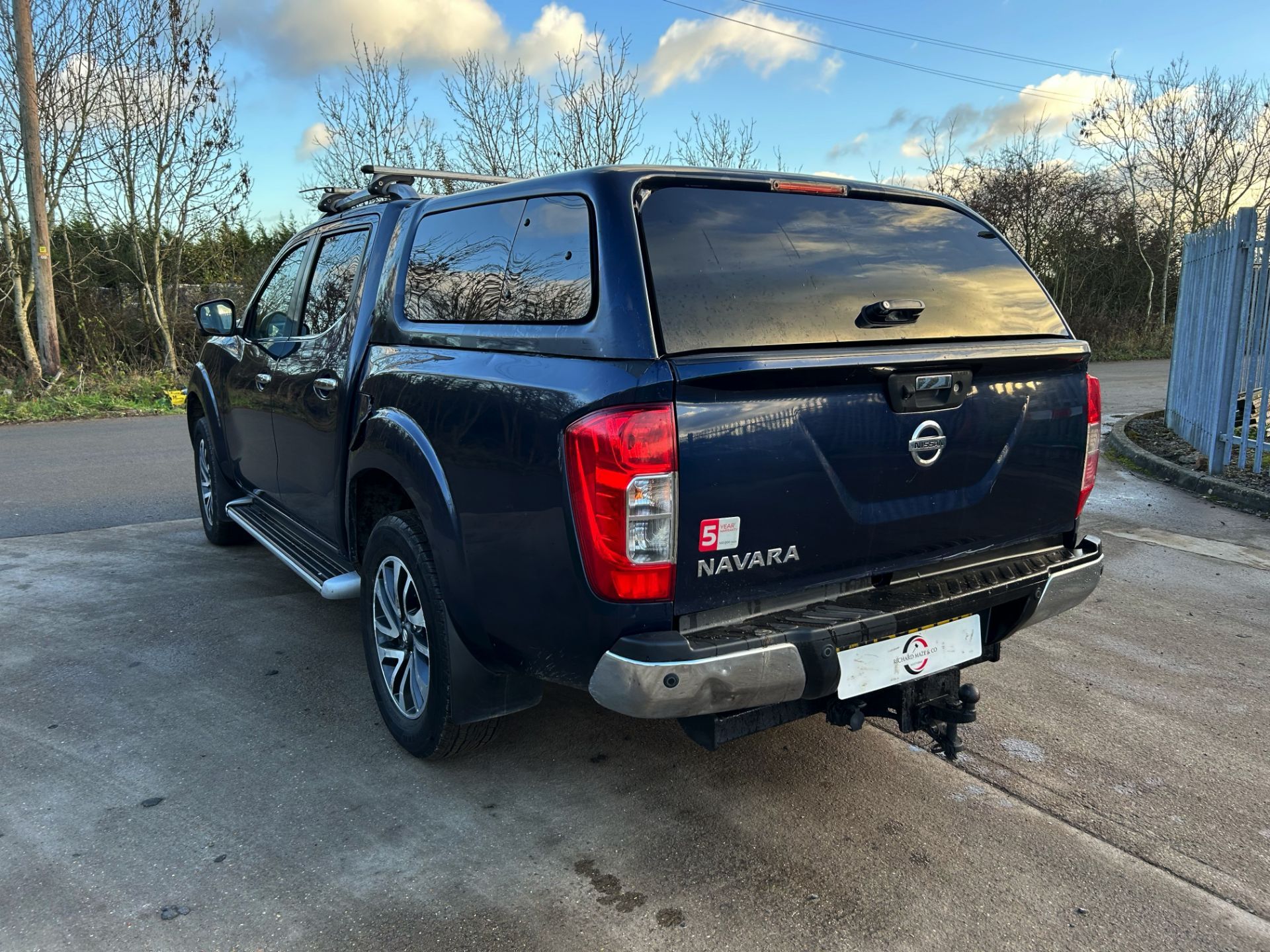 (ON SALE) NISSAN NAVARA 2.3 DCI 190 4WD TEKNA CREW CAB PICK UP (68 REG) AUTO S/S 12 x SERVICE STAMP - Image 5 of 18