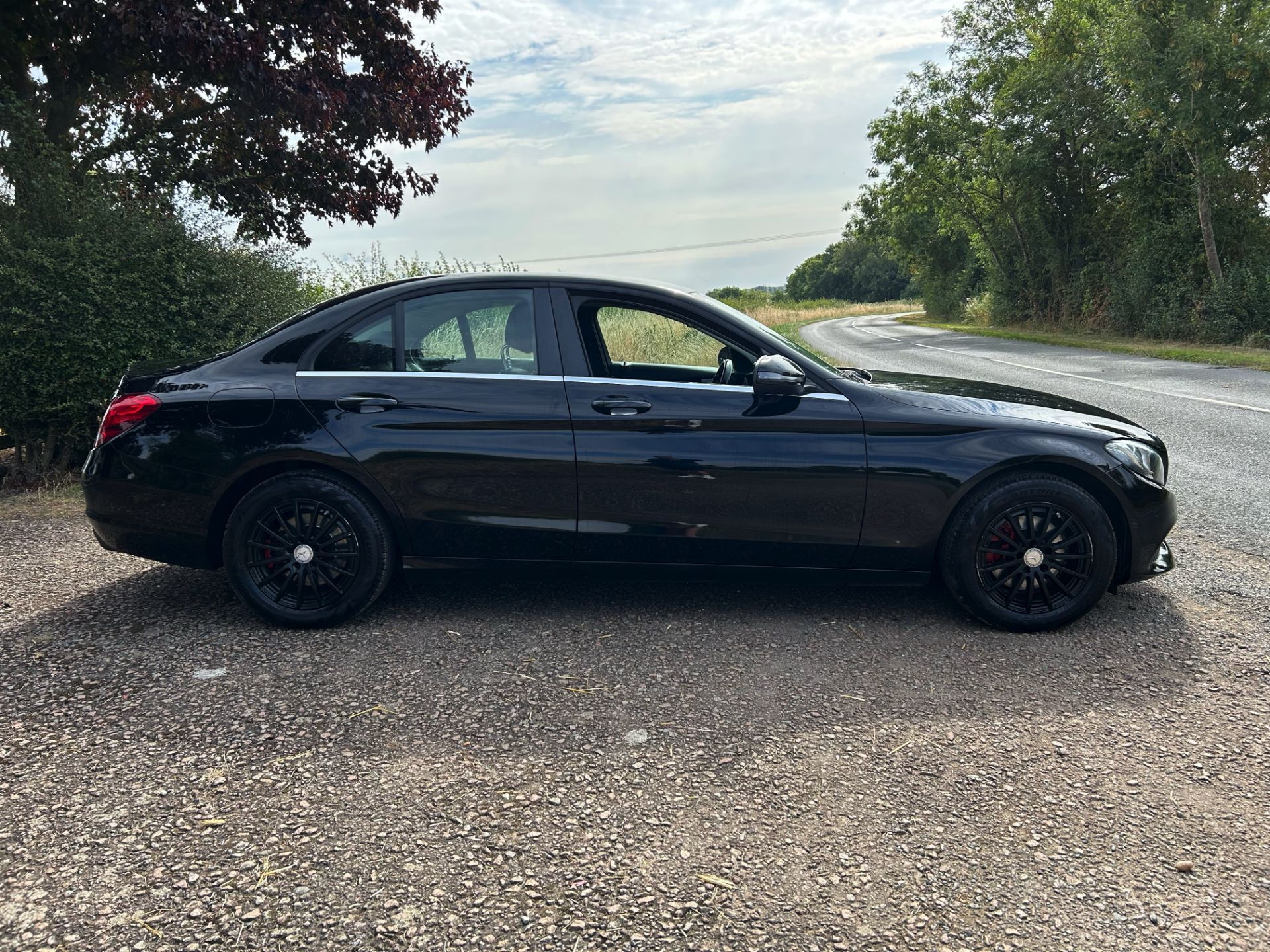 MERCEDES C220Cdi SE EXECUTIVE 7G-TRONIC AUTO S/S (65 REG) EURO 6 ULEZ COMPLIANT * - Image 2 of 15