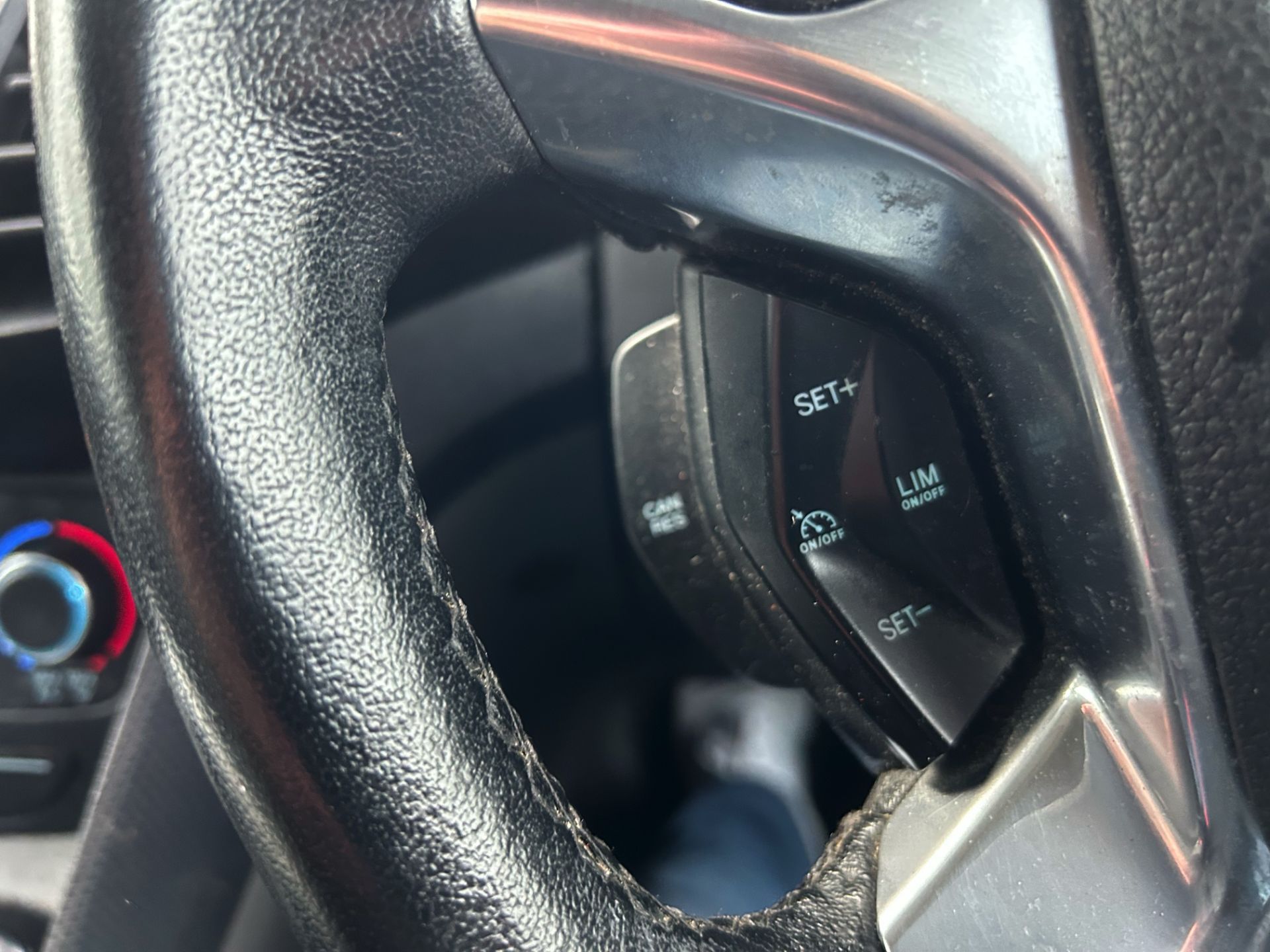 FORD TRANSIT CONNECT 1.5 EBL 120 210 L2 LEADER (69 REG) 1 OWNER FROM NEW !! ( AIR CON ) - Image 14 of 15