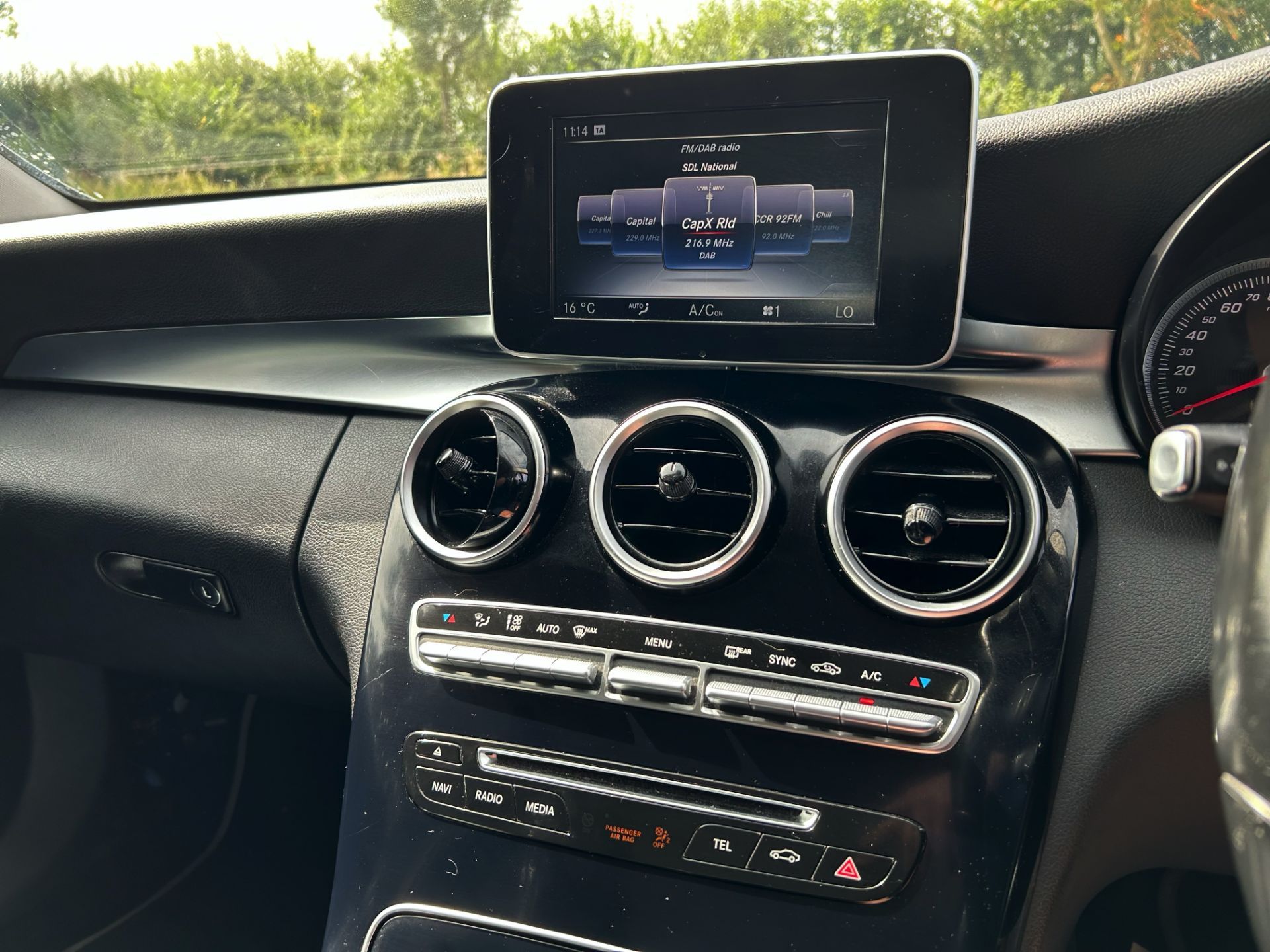 MERCEDES C220Cdi SE EXECUTIVE 7G-TRONIC AUTO S/S (65 REG) EURO 6 ULEZ COMPLIANT * - Image 13 of 15