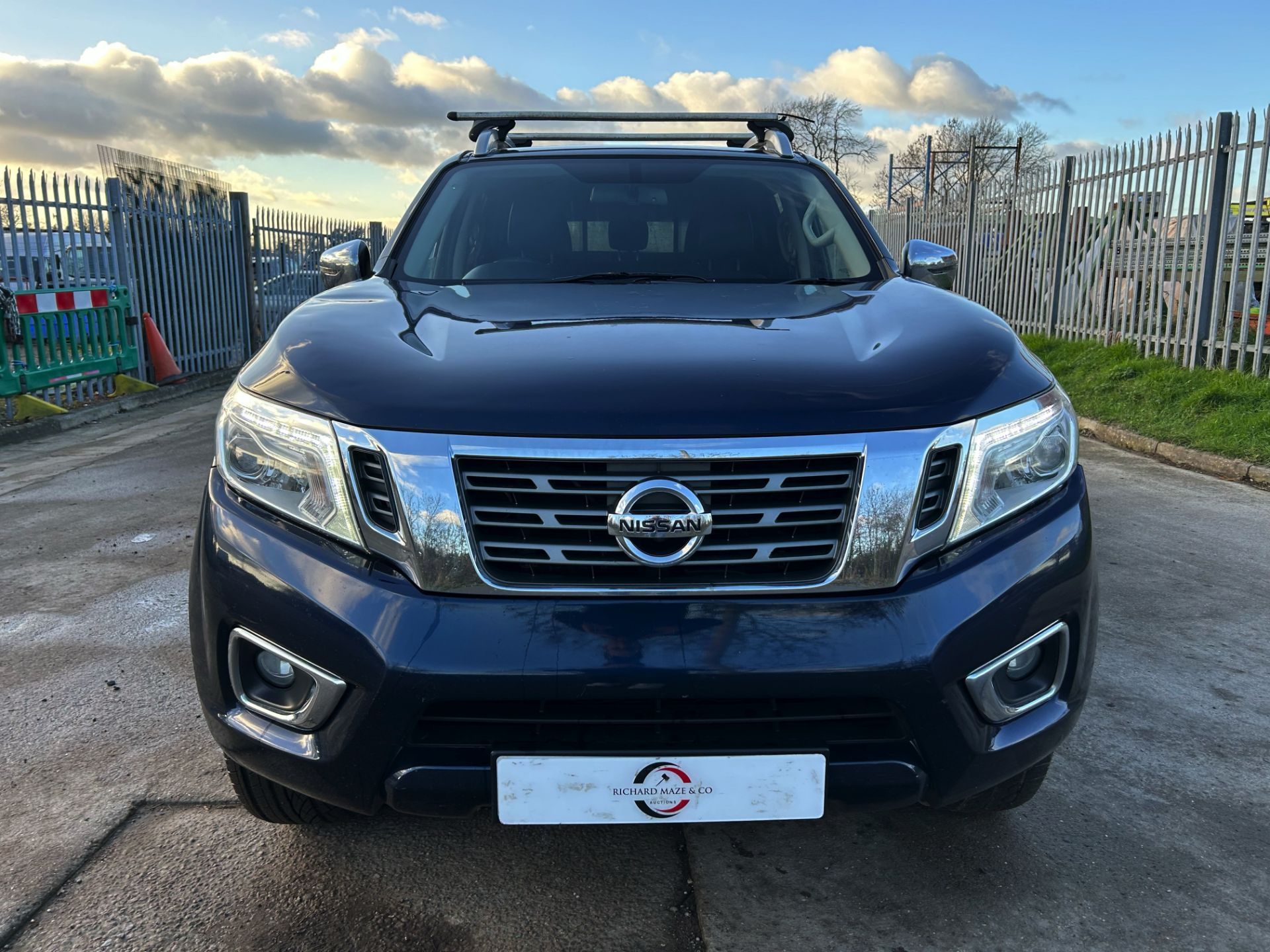 (ON SALE) NISSAN NAVARA 2.3 DCI 190 4WD TEKNA CREW CAB PICK UP (68 REG) AUTO S/S 12 x SERVICE STAMP - Image 12 of 18