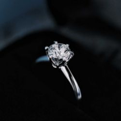 Coins, Jewellery & Watches | timed auction