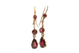 PAIR OF EDWARDIAN GARNET EARRINGS,