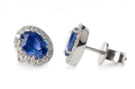 PAIR OF SAPPHIRE AND DIAMOND STUD EARRINGS,