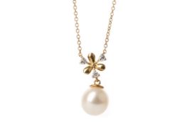 PEARL AND DIAMOND NECKLACE,