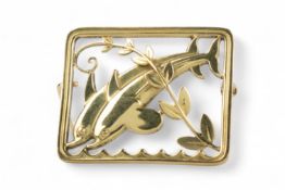 ARNO MALINOWSKI FOR GEORG JENSEN, EIGHTEEN CARAT GOLD DOLPHIN BROOCH