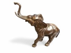 A large patinated bronze elephant. Asia, 20th century. 112 x 100 cm.