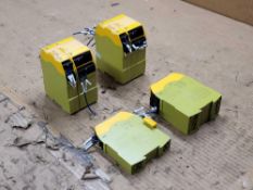 LOT OF 6 PILZ PNOZ SAFETY RELAY (3) PNOZ S5 750105