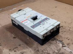 CUTLER HAMMER HDML3800 INDUSTRIAL CIRCUIT BREAKER