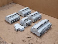 LOT OF 30 ASSORTED SIEMENS TYPE 5SJ41 CIRCUIT BREA