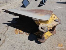 Hensley Ripper Bucket