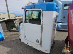 Kenworth W900 Cab