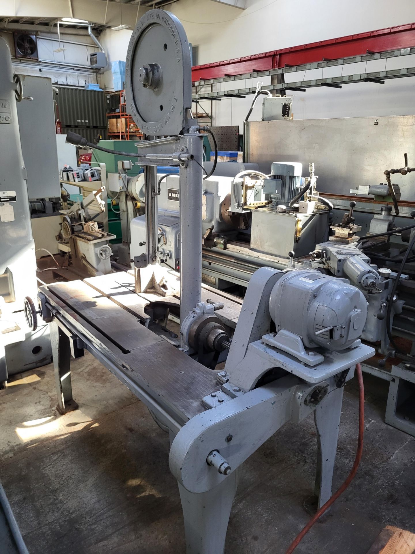 Vertical Band Saw - Image 2 of 5