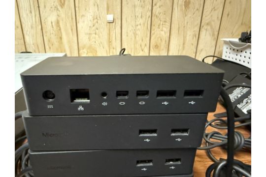 MICROSOFT SURFACE 1661 DOCKING STATIONS - Image 2 of 2