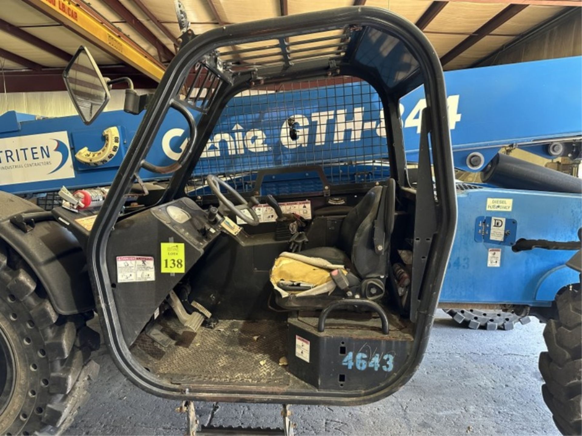 GENIE GTH-844 TELEHANDLER - Image 7 of 8