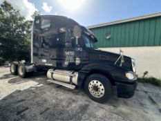 2005 FREIGHTLINER COLUMBIA 120 SLEEPER TRUCK