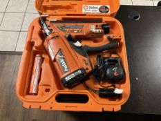 PASLODE CF325XP CORDLESS 30 DEGREE FRAMING NAILER WITH CASE