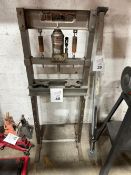 CENTRAL MACHINERY 12 TON SHOP PRESS