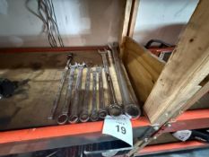 LOT CONSISTING OF ASSORTED WRENCHES