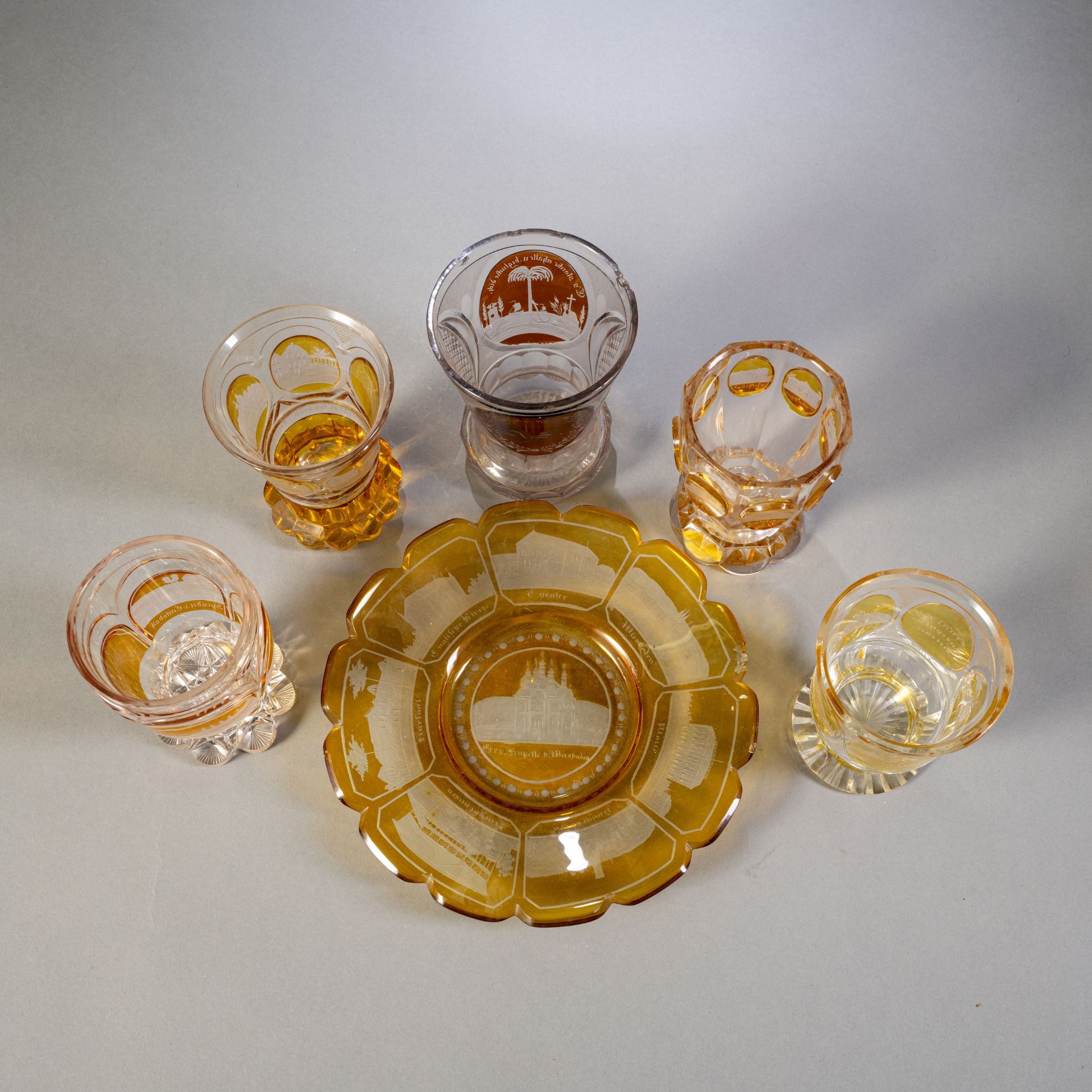 Fünf Badegläser und Teller mit Ansichten - Bild 3 aus 4